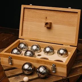 Футляр для шариков игры Бочче из дерева