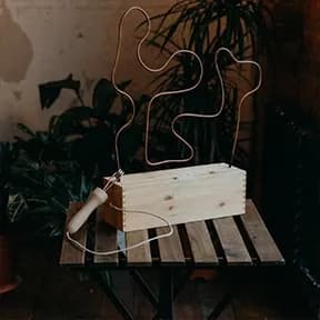 Игра ТокаТронь на столе для мероприятия