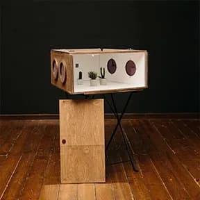 Игра филбокс из дерева на мероприятие на подставке